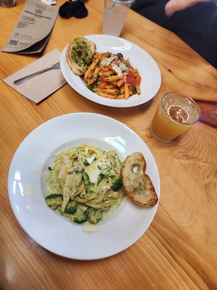 Chicken Alfredo